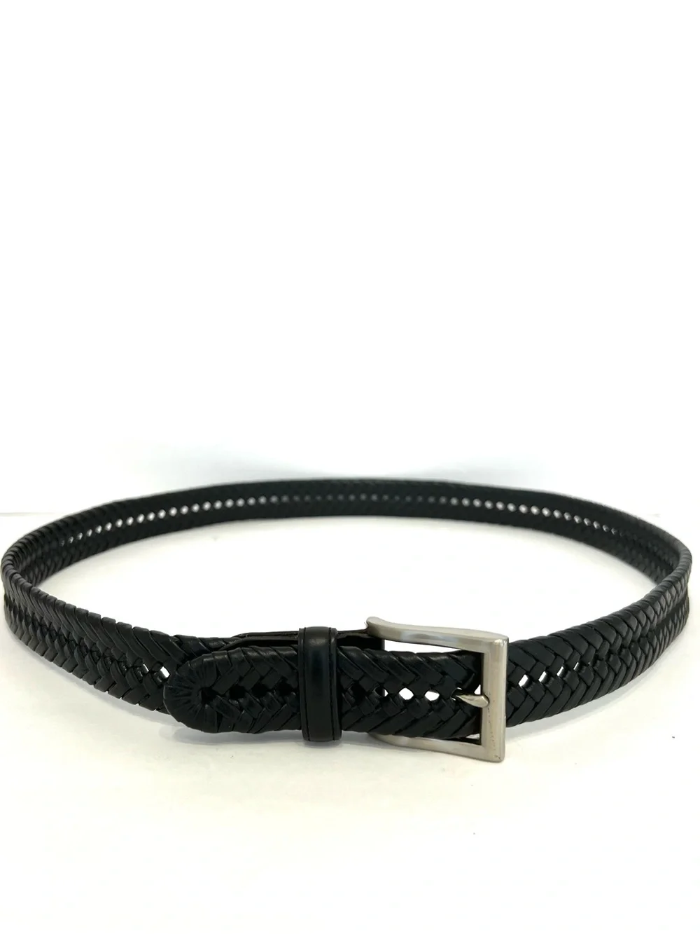 Unbranded braided black